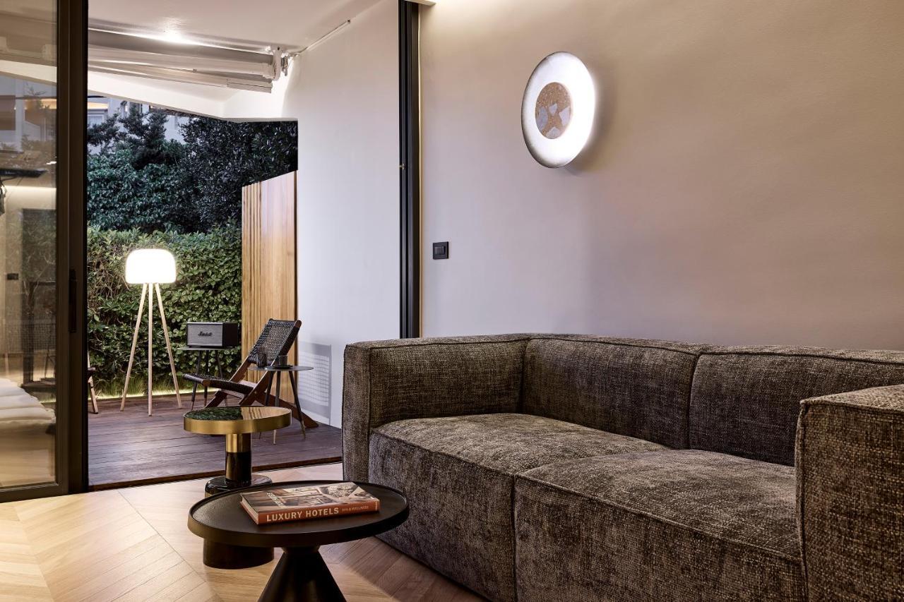 Icon Suite Athens Exterior photo