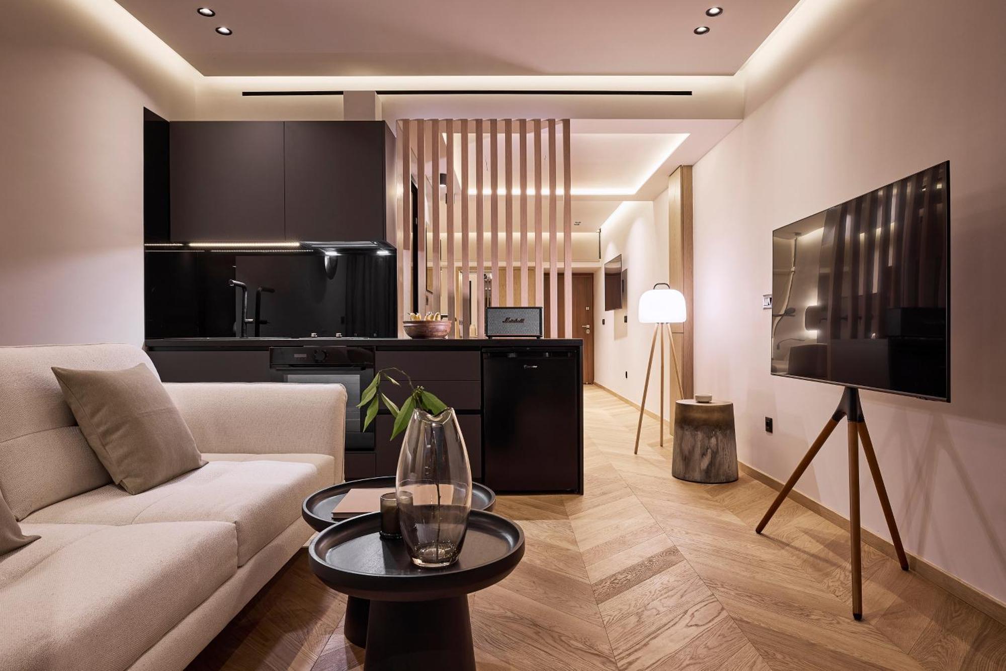 Icon Suite Athens Exterior photo
